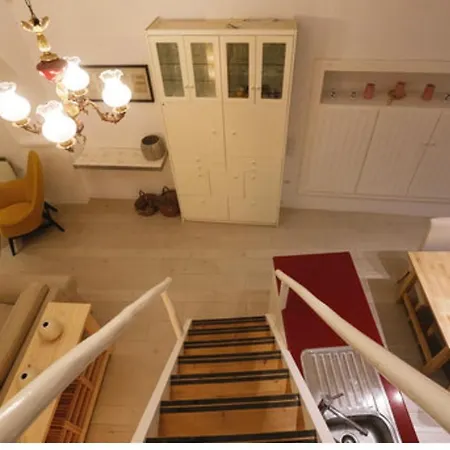 Villa Sensation Three Level In