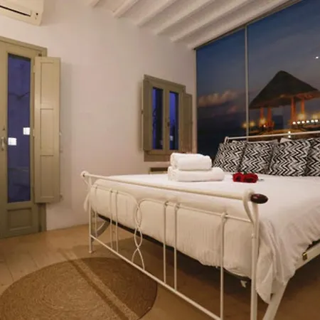 Villa Sensation Three Level In